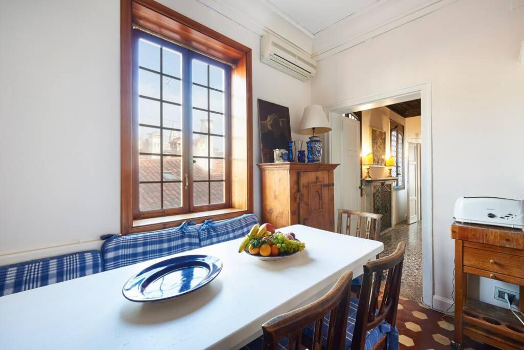 Ca' Fenice, Charming Apartment In San Marco, Sleep 7 Venetië Buitenkant foto