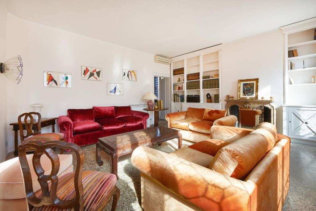 Ca' Fenice, Charming Apartment In San Marco, Sleep 7 Venetië Buitenkant foto